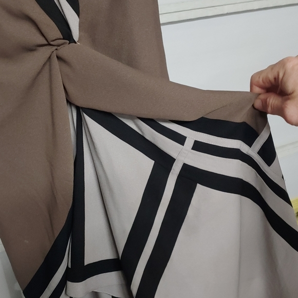 BCBGMaxAzria - Picture 7 of 13